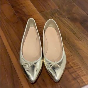 Gold pointy toe ballet flats